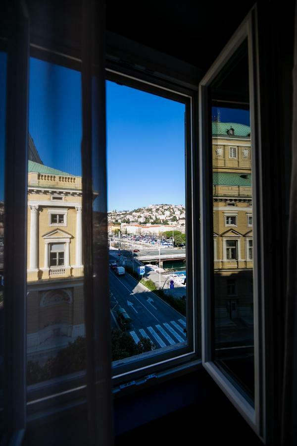 Teatro Suite & Rooms Rijeka Exterior photo